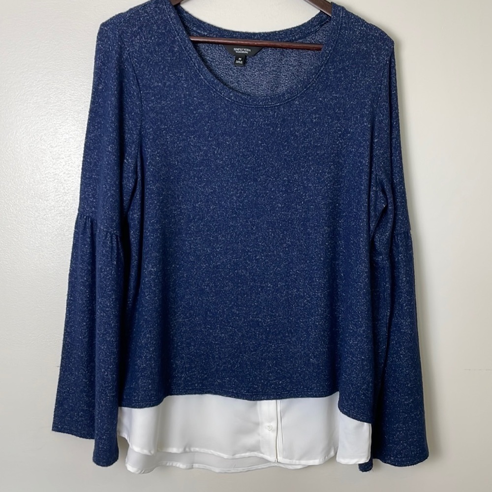 Simply Vera Vera Wang Blue Long Sleeve Mock Layer Top. Size Medium